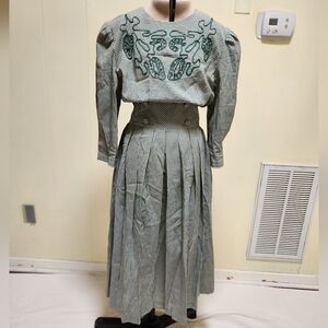 Elegant Green and White Gingham Dress